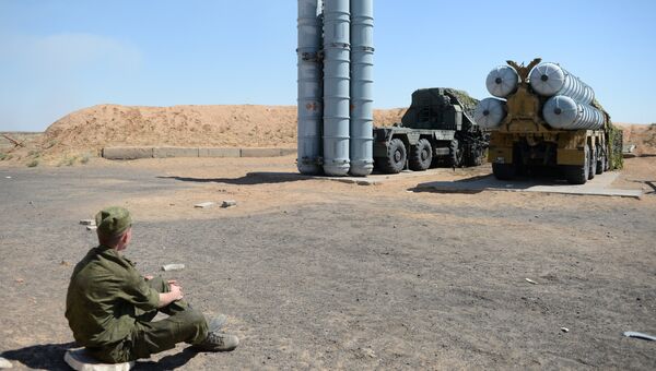 Боевые стрельбы ЗРС С-300 на полигоне Ашулук Боевые стрельбы ЗРС С-300 на полигоне Ашулук
