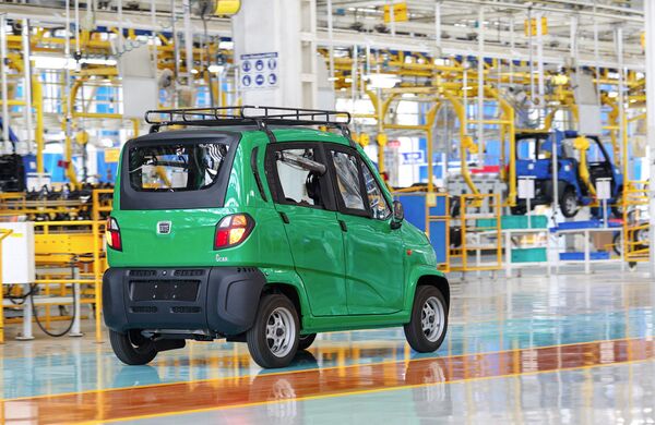 Автомобиль Bajaj Qute Автомобиль Bajaj Qute