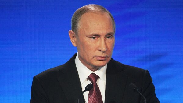 Президент РФ Владимир Путин выступает на итоговой пленарной сессии XIII ежегодного заседания Международного дискуссионного клуба Валдай в Сочи. 27 октября 2016 Президент РФ Владимир Путин выступает на итоговой пленарной сессии XIII ежегодного заседания Международного дискуссионного клуба Валдай в Сочи. 27 октября 2016