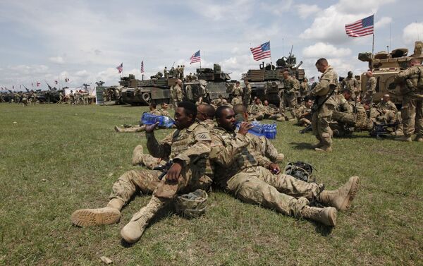Американские военные во время учений НАТО в Грузии Американские военные во время учений НАТО в Грузии