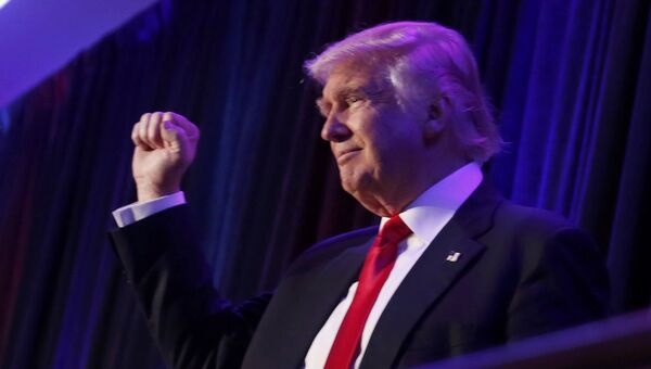 Избранный президент США Дональд Трамп во время выступления в Нью-Йорке. 9 ноября 2016 Избранный президент США Дональд Трамп во время выступления в Нью-Йорке. 9 ноября 2016