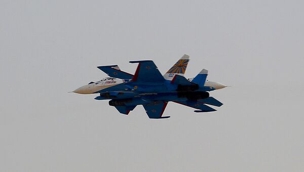 Российская пилотажная группа Русские Витязи. Архивное фото Российская пилотажная группа Русские Витязи. Архивное фото