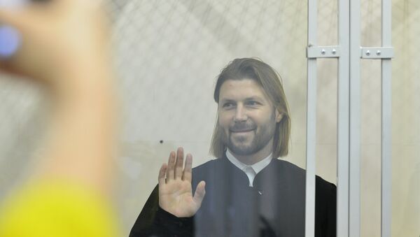 Глеб Грозовский в Октябрьском районном суде Санкт-Петербурга. Архивное фото Глеб Грозовский в Октябрьском районном суде Санкт-Петербурга. Архивное фото