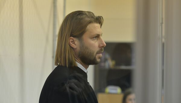 Глеб Грозовский в Октябрьском районном суде Санкт-Петербурга. Архивное фото Глеб Грозовский в Октябрьском районном суде Санкт-Петербурга. Архивное фото