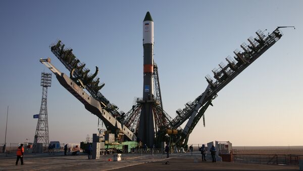 Подготовка ТГК Прогресс МС-04 и ракеты-носителя Союз-У к пуску. Архивное фото Подготовка ТГК Прогресс МС-04 и ракеты-носителя Союз-У к пуску. Архивное фото