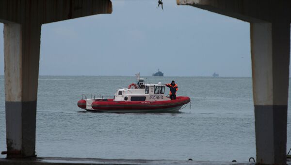Поисково-спасательные работы у побережья Черного моря, где потерпел крушение самолет Минобороны РФ Ту-154. 26 декабря 2016 Поисково-спасательные работы у побережья Черного моря, где потерпел крушение самолет Минобороны РФ Ту-154. 26 декабря 2016