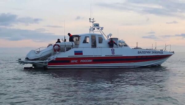 Поисковые работы в акватории Черного моря в районе крушения самолета ТУ-154 Поисковые работы в акватории Черного моря в районе крушения самолета ТУ-154