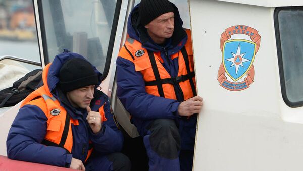 Поисково-спасательная операция на месте крушения самолета Ту-154 Поисково-спасательная операция на месте крушения самолета Ту-154