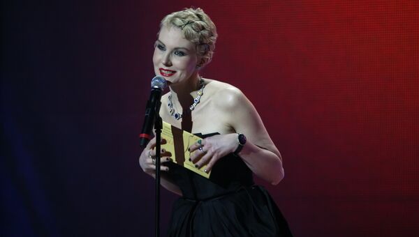 Режиссер, актриса Рената Литвинова на Национальной премии в области кинематографии Золотой орел Режиссер, актриса Рената Литвинова на Национальной премии в области кинематографии Золотой орел
