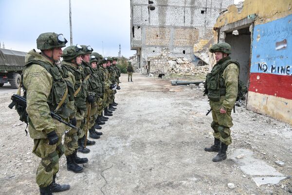 Работа инженеров Международного противоминного центра Вооруженных Сил России в освобожденном Алеппо Работа инженеров Международного противоминного центра Вооруженных Сил России в освобожденном Алеппо