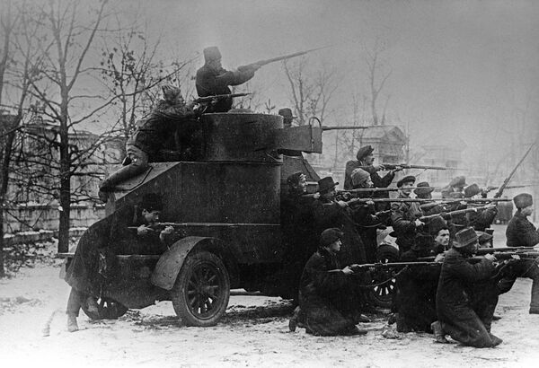 Февральская буржуазно-демократическая революция. Восстание в Петрограде. 1917 год Февральская буржуазно-демократическая революция. Восстание в Петрограде. 1917 год