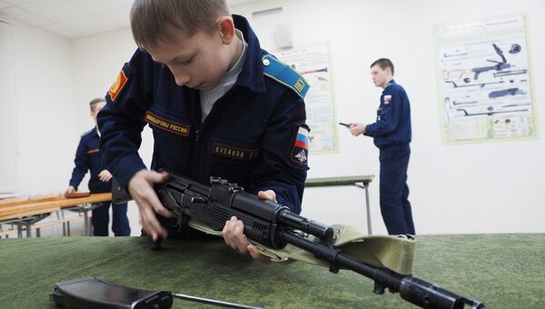 Кадеты Краснодарского президентского кадетского училища. Архивное фото Кадеты Краснодарского президентского кадетского училища. Архивное фото