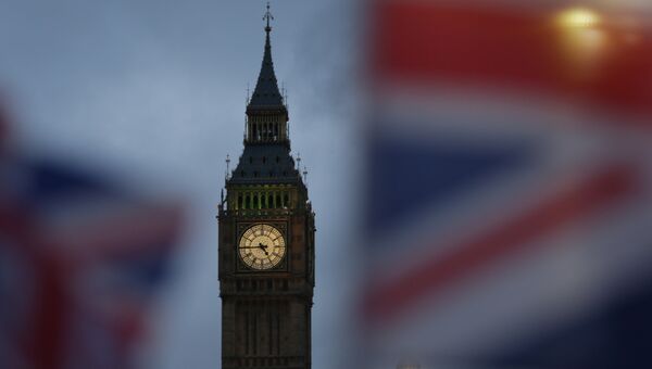 Биг Бен и здание Парламента в Лондоне. Архивное фото Биг Бен и здание Парламента в Лондоне. Архивное фото