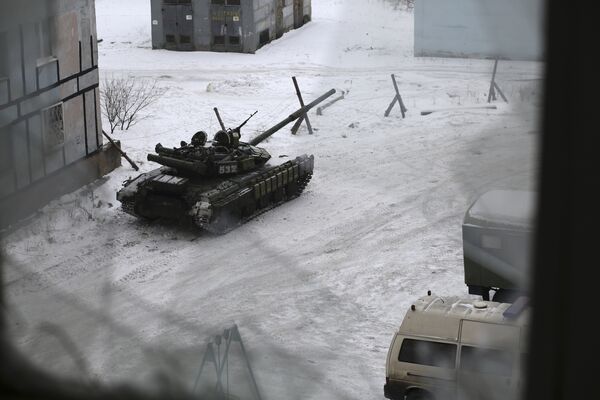 Танк ВСУ в Авдеевке, Украина. 2 февраля 2017 Танк ВСУ в Авдеевке, Украина. 2 февраля 2017