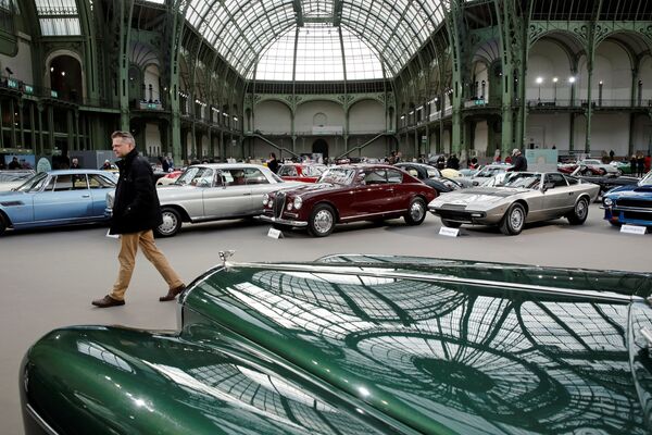 Выставка старинных автомобилей аукционного дома Bonhams, Париж Выставка старинных автомобилей аукционного дома Bonhams, Париж