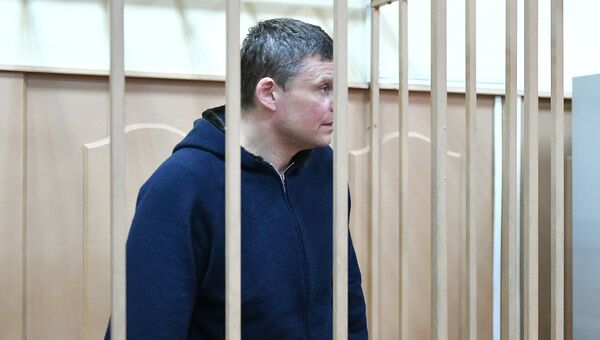 Директор ФГУП Атэкс Андрей Каминов в Басманном суде Москвы. Архивное фото Директор ФГУП Атэкс Андрей Каминов в Басманном суде Москвы. Архивное фото
