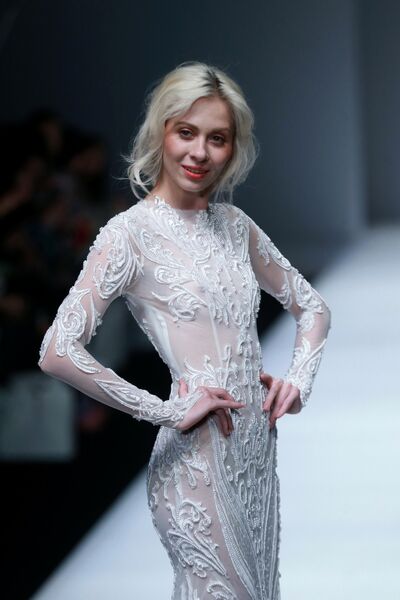 Показ Lian Yu в рамках China Fashion Week Показ Lian Yu в рамках China Fashion Week