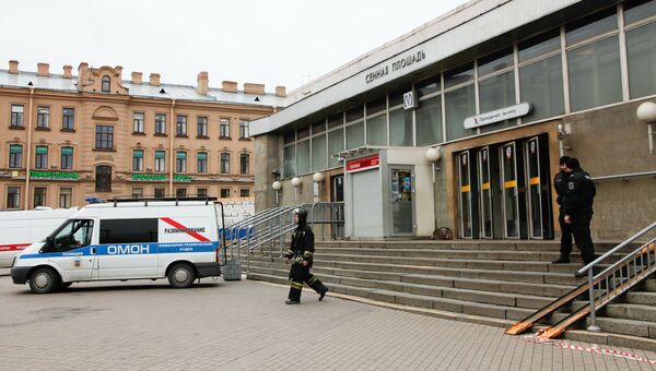 Станция метро Сенная площадь в Санкт-Петербурге Станция метро Сенная площадь в Санкт-Петербурге