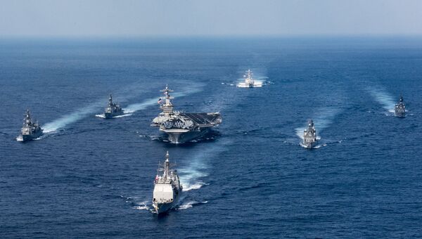 Ударная авианосная группировка ВМС США во главе с авианосцем Карл Винсон. 31 марта 2017 Ударная авианосная группировка ВМС США во главе с авианосцем Карл Винсон. 31 марта 2017