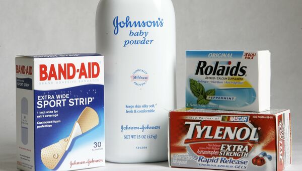 Продукция компании Johnson & Johnson. Архивное фото Продукция компании Johnson & Johnson. Архивное фото