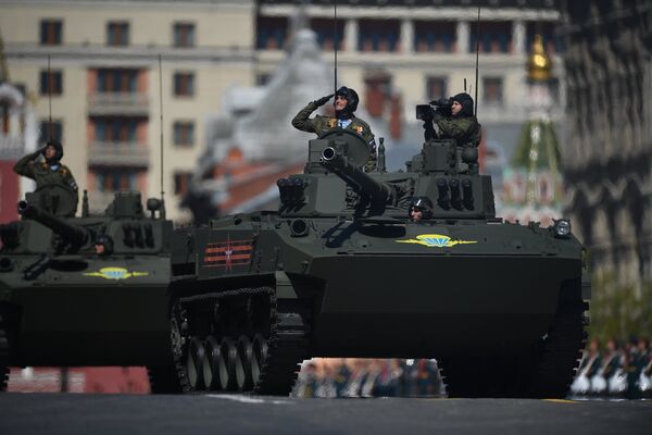 Генеральная репетиция военного парада, посвящённого 72-й годовщине Победы в ВОВ Генеральная репетиция военного парада, посвящённого 72-й годовщине Победы в ВОВ