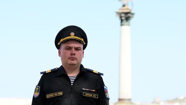 Морской пехотинец из Севастополя Олег Баранов Морской пехотинец из Севастополя Олег Баранов