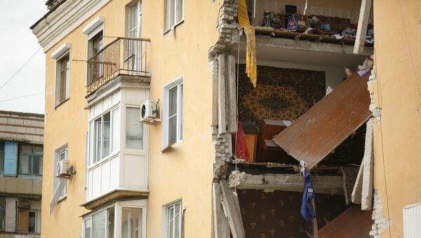На месте обрушения подъезда жилого дома в Волгограде. 16 мая 2017 На месте обрушения подъезда жилого дома в Волгограде. 16 мая 2017