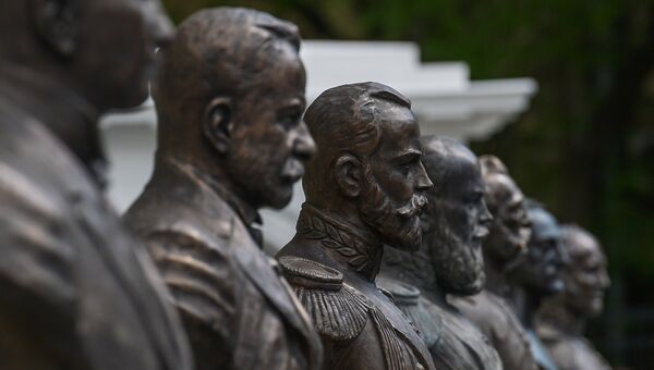 Монумент Николая II на открытии Аллеи Правителей в Москве Монумент Николая II на открытии Аллеи Правителей в Москве