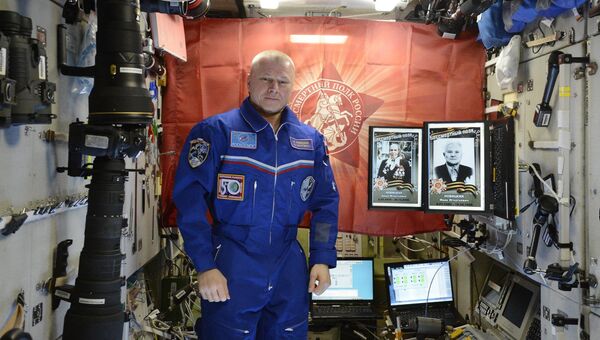 Космонавт Олег Новицкий присоединился к акции Бессмертный полк 9 мая 2017 Космонавт Олег Новицкий присоединился к акции Бессмертный полк 9 мая 2017
