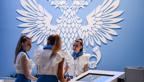 Стенд Почты России в Экспофоруме накануне открытия Санкт-Петербургского международного экономического форума 2017 Стенд Почты России в Экспофоруме накануне открытия Санкт-Петербургского международного экономического форума 2017