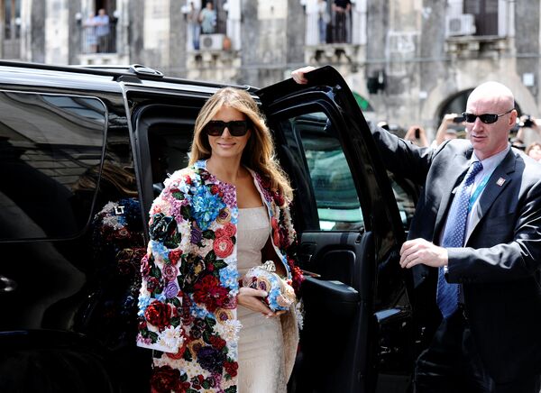 Первая леди США Меланья Трамп прибыла на саммит G7 Первая леди США Меланья Трамп прибыла на саммит G7