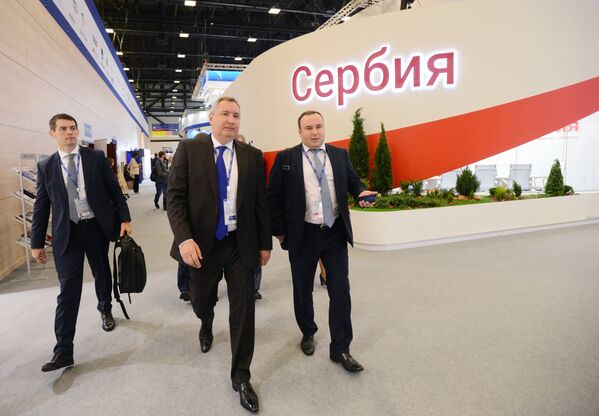 Дмитрий Рогозин на Санкт-Петербургском международном экономическом форуме 2017 Дмитрий Рогозин на Санкт-Петербургском международном экономическом форуме 2017