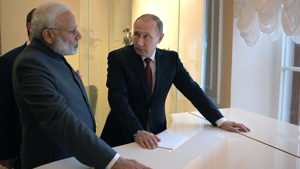 Владимир Путин и премьер-министр Индии Нарендра Моди во время встречи в рамках Санкт-Петербургского международного экономического форума 2017. 1 июня 2017 Владимир Путин и премьер-министр Индии Нарендра Моди во время встречи в рамках Санкт-Петербургского международного экономического форума 2017. 1 июня 2017