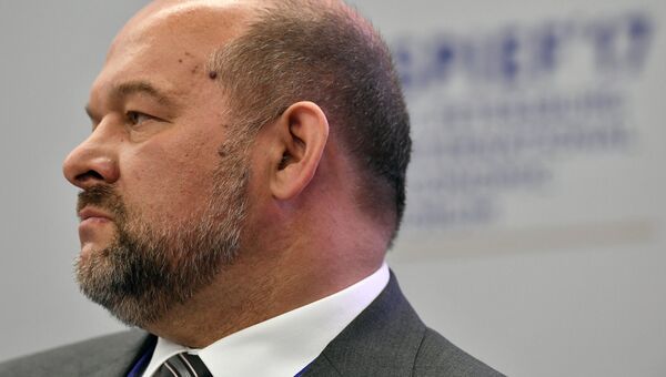 Губернатор Архангельской области Игорь Орлов во время панельной сессии на Санкт-Петербургском международном экономическом форуме 2017 Губернатор Архангельской области Игорь Орлов во время панельной сессии на Санкт-Петербургском международном экономическом форуме 2017
