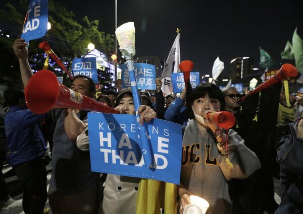 Митинг против развертывания американской системы THAAD в Сеуле, Южная Корея. 29 апреля 2017 Митинг против развертывания американской системы THAAD в Сеуле, Южная Корея. 29 апреля 2017