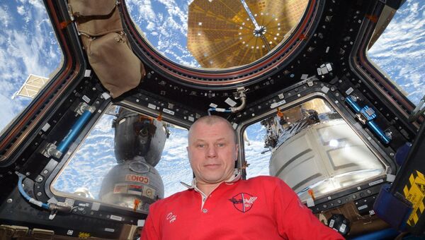 Член экипажа корабля Союз МС-03 космонавт Роскосмоса Олег Новицкий на МКС Член экипажа корабля Союз МС-03 космонавт Роскосмоса Олег Новицкий на МКС