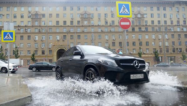 Дождь в москве картинки красивые