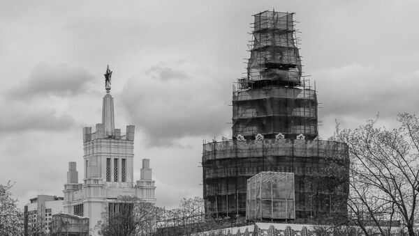 Фотография первой отчетной выставки второго сезона проекта Взлет Фотография первой отчетной выставки второго сезона проекта Взлет