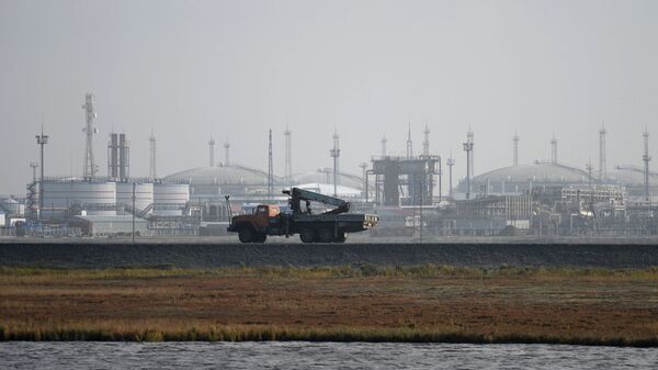 Нефтянные хранилища на побережье Карского моря в Ненецком автономном округе Нефтянные хранилища на побережье Карского моря в Ненецком автономном округе