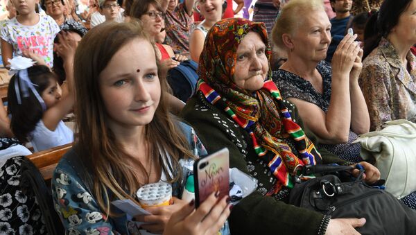 Гости фестиваля индийской культуры в честь Дня независимости Индии в парке Сокольники. 12 августа 2017 Гости фестиваля индийской культуры в честь Дня независимости Индии в парке Сокольники. 12 августа 2017