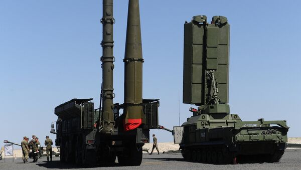 Зенитно-ракетный комплекс С-400 Триумф на выставочной площадке на полигоне Кадамовский Зенитно-ракетный комплекс С-400 Триумф на выставочной площадке на полигоне Кадамовский