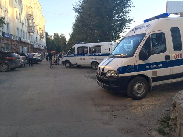 Неизвестный ограбил отделение Восточного банка в Екатеринбурге Неизвестный ограбил отделение Восточного банка в Екатеринбурге