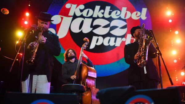 Музыканты коллектива Brill Family во время выступления на фестивале Koktebel Jazz Party 2017 Музыканты коллектива Brill Family во время выступления на фестивале Koktebel Jazz Party 2017