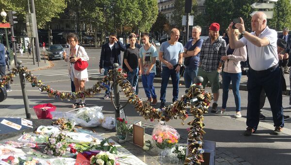 Место гибели принцессы Дианы в Париже Место гибели принцессы Дианы в Париже