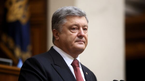 Президент Украины Петр Порошенко во время выступления на заседании Верховной рады Украины. 7 сентября 2017 Президент Украины Петр Порошенко во время выступления на заседании Верховной рады Украины. 7 сентября 2017