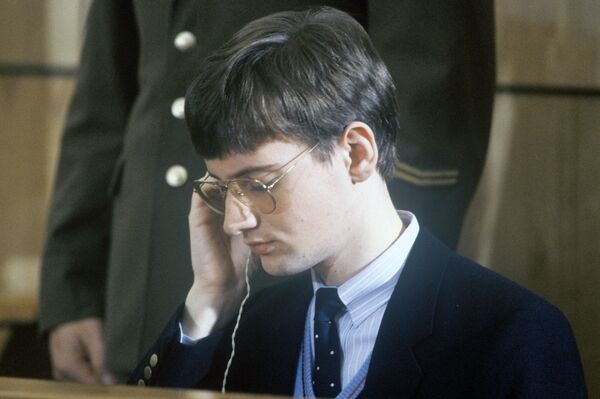 Немецкий пилот Матиас Руст в суде. 2 сентября 1987 Немецкий пилот Матиас Руст в суде. 2 сентября 1987
