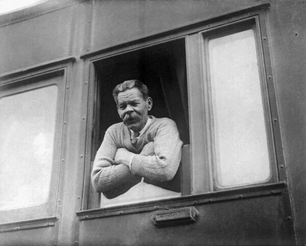 Возвращение Горького из Италии в СССР. 28 мая 1928 года. Возвращение Горького из Италии в СССР. 28 мая 1928 года.