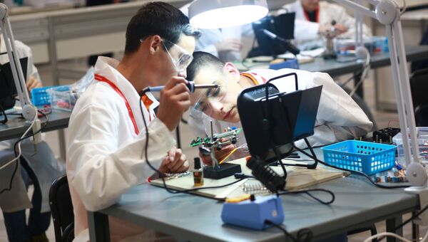 V Национальный чемпионат WorldSkills в Краснодаре. Соревнования в компетенции Электроника V Национальный чемпионат WorldSkills в Краснодаре. Соревнования в компетенции Электроника
