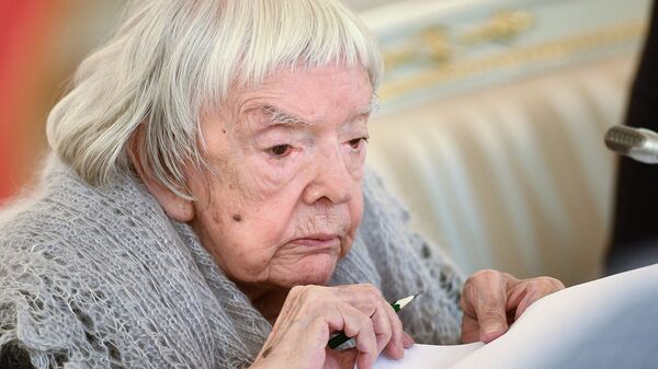 Людмила Алексеева Людмила Алексеева