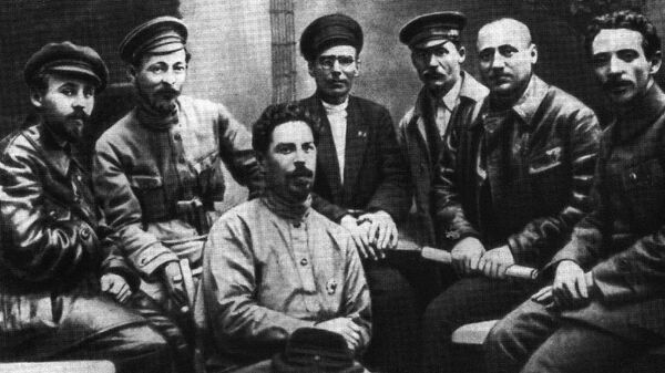 Члены ВЧК в 1919 году Члены ВЧК в 1919 году